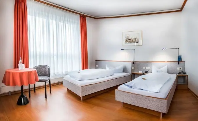 Comfort İki Ayrı Yataklı Oda