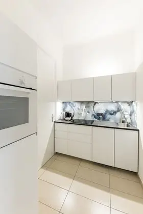 Design Stüdyo, Mutfak (including cleaning fee)