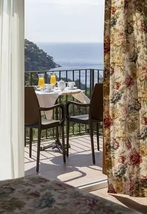 Double room Deluxe with terrace, sea view