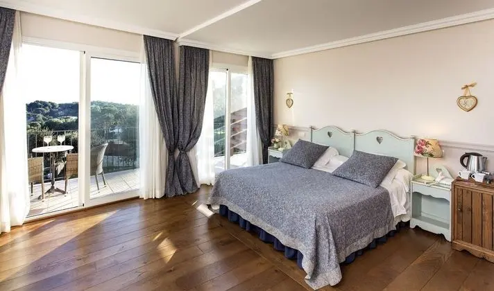 Superior Oda, Balkon, Okyanus Manzaralı