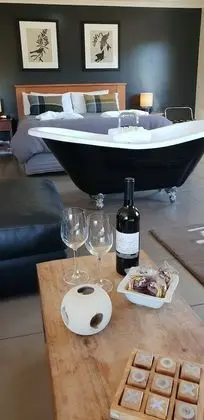 Romantic Stüdyo, Sigara İçilmez, Mutfak (Romantic  Escape)