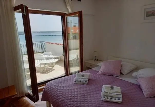 Apart Daire (Blazenka - 20m from the sea - A1(6))