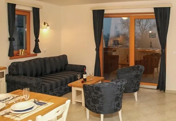 Family Apart Daire, 1 Çift Kişilik Yatak ve Çekyat, Bahçeli (Bled Lake Apartment Blue)