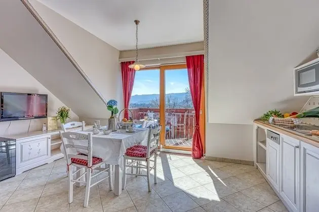 Family Apart Daire, 1 Çift Kişilik Yatak, Bahçeli (Bled Lake Apartment Red)