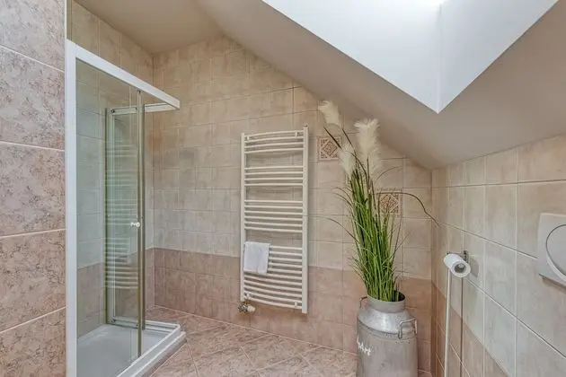 Family Apart Daire, 1 Çift Kişilik Yatak, Bahçeli (Bled Lake Apartment Red)