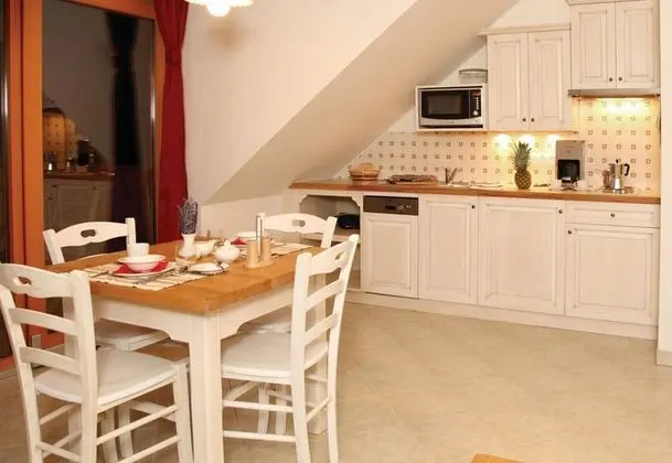 Family Apart Daire, 1 Çift Kişilik Yatak, Bahçeli (Bled Lake Apartment Red)