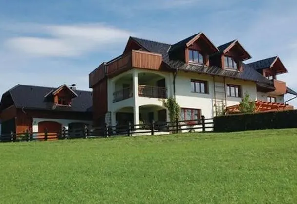 Family Apart Daire, 1 Çift Kişilik Yatak, Bahçeli (Bled Lake Apartment Red)