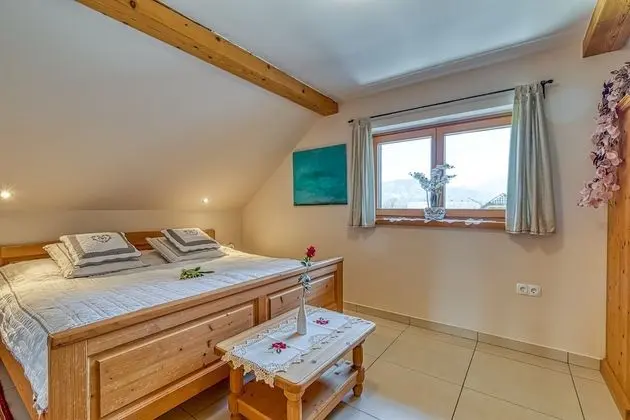 Family Ev, Birden Çok Yatak, Bahçeli (Bled Lake Apartment Red Rose)