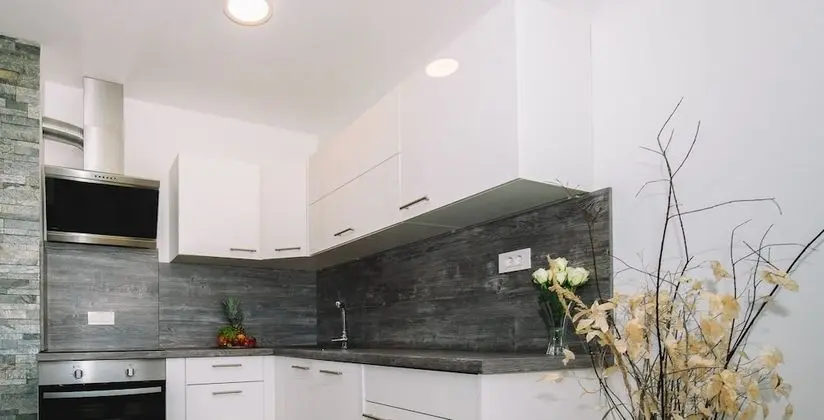 Apart Daire (Bled Castle view with terrace)