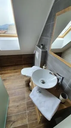 Deluxe Apart Daire, 1 En Büyük (King) Boy Yatak ve Çekyat, Balkon, Dağ Manzaralı