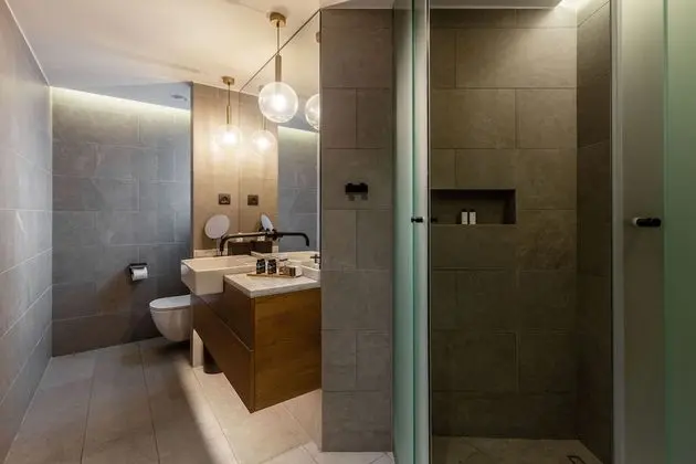 Roomy Suite with Balcony & Acropolis View