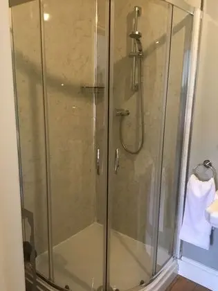 Deluxe Tek Büyük Yataklı Oda (Room 1)