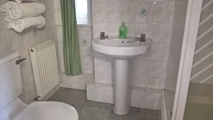Traditional Tek Büyük Yataklı Oda, Banyolu/Duşlu