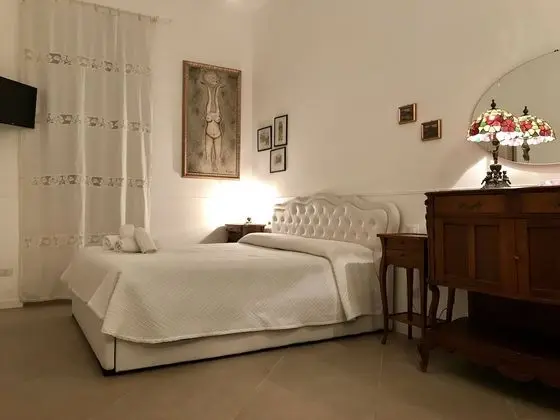 Tek Büyük Yataklı Oda