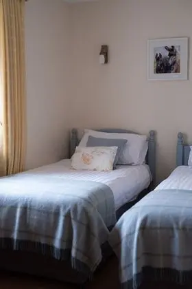 Apart Daire, 2 Yatak Odası, Avlu (Holly Apartment)