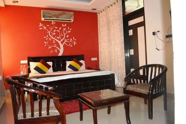 Deluxe Tek Büyük Yataklı Oda, Birden Çok Yatak, Balkon