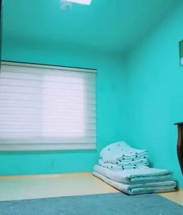 Family Ev (Blue)