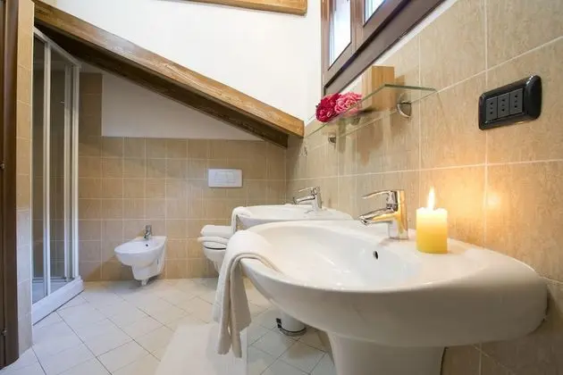 Family Apart Daire, 2 Çift Kişilik Yatak, 2 Banyolu, Bahçeli (Blevio Panoramica)