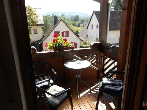 Tek Büyük Yataklı Oda, Balkon