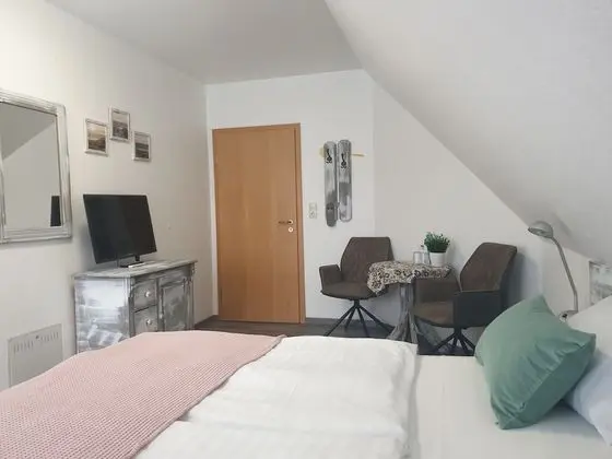 Classic Tek Büyük Yataklı Oda