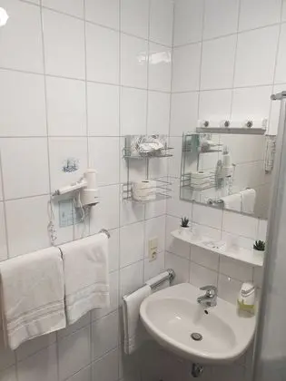 Classic Tek Büyük Yataklı Oda