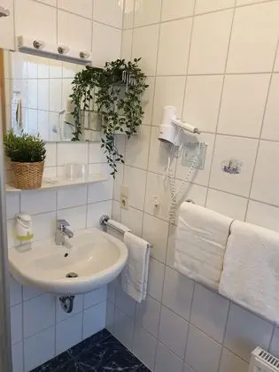 Grand Tek Büyük Yataklı Oda