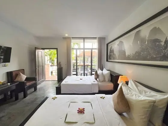 Deluxe İki Ayrı Yataklı Oda, Balkon, Havuz Manzaralı