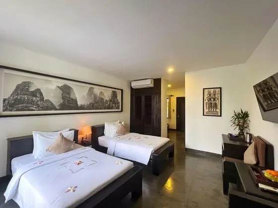 Deluxe İki Ayrı Yataklı Oda, Balkon, Havuz Manzaralı
