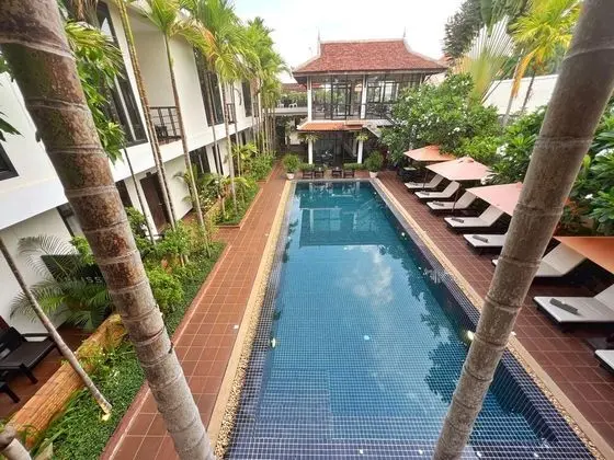 Deluxe İki Ayrı Yataklı Oda, Balkon, Havuz Manzaralı