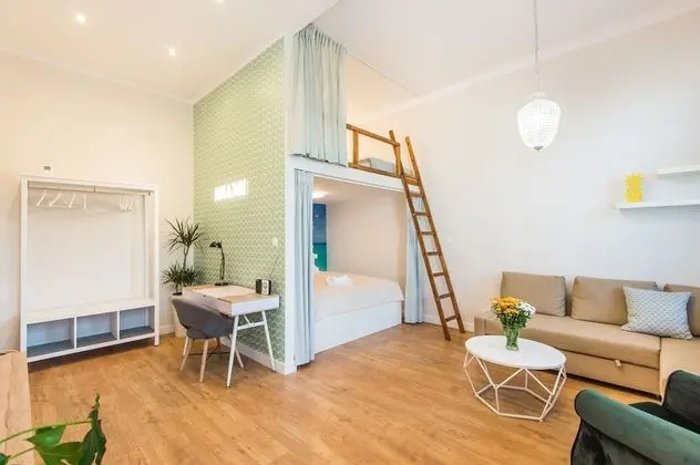 Apart Daire, Park Manzaralı, Asma Kat (Miami)