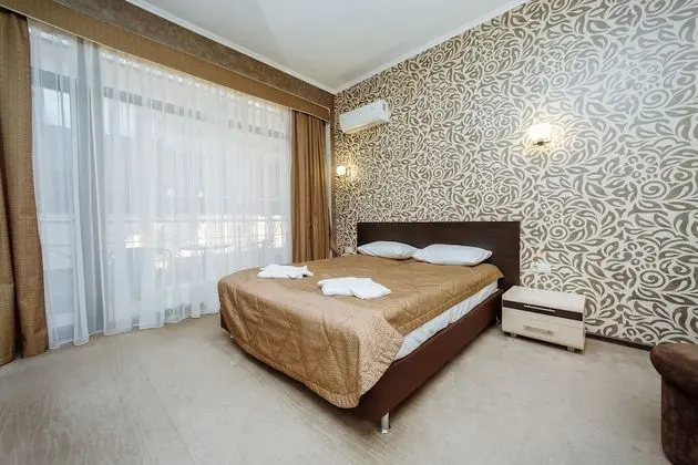 Standard Tek Büyük veya İki Ayrı Yataklı Oda