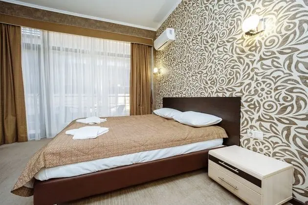 Standard Tek Büyük veya İki Ayrı Yataklı Oda