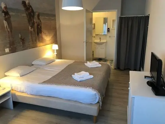 Tek Büyük Yataklı Oda