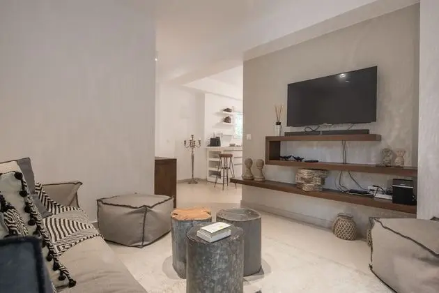 Delight 1 Bedroom Apartment