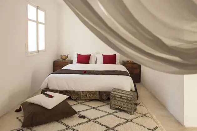 Comfort Tek Büyük Yataklı Oda