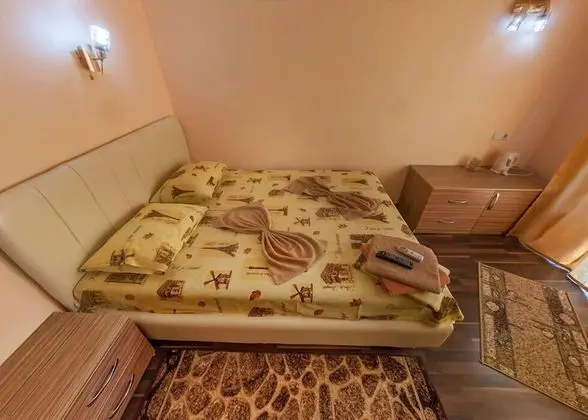 Tek Büyük Yataklı Oda