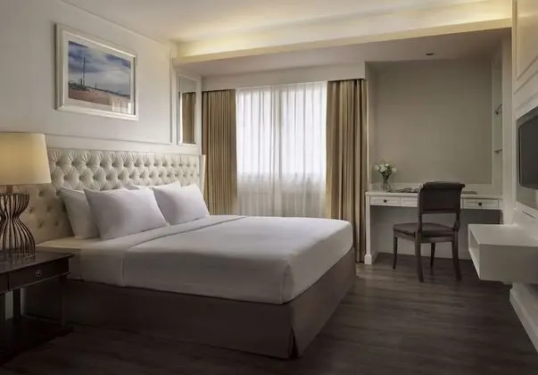 One Bedroom Platinum Suite