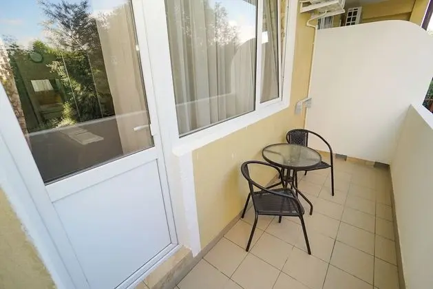Standard Üç Kişilik Oda, Balkon