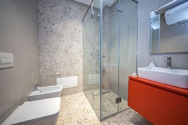 Apart Daire, 1 Yatak Odası, Balkon, Nehir Manzaralı