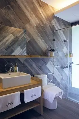 Deluxe Tek Büyük Yataklı Oda (Madaru)