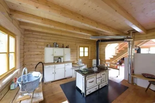 Ev, 1 Büyük (Queen) Boy Yatak