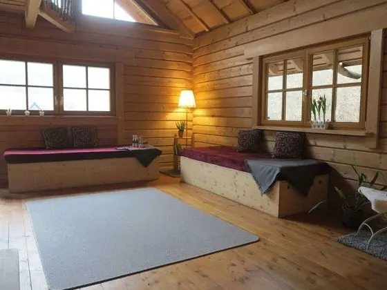 Ev, 1 Büyük (Queen) Boy Yatak