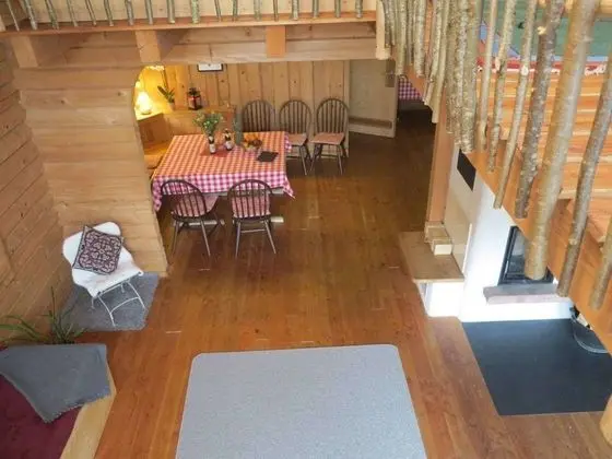 Ev, 1 Büyük (Queen) Boy Yatak