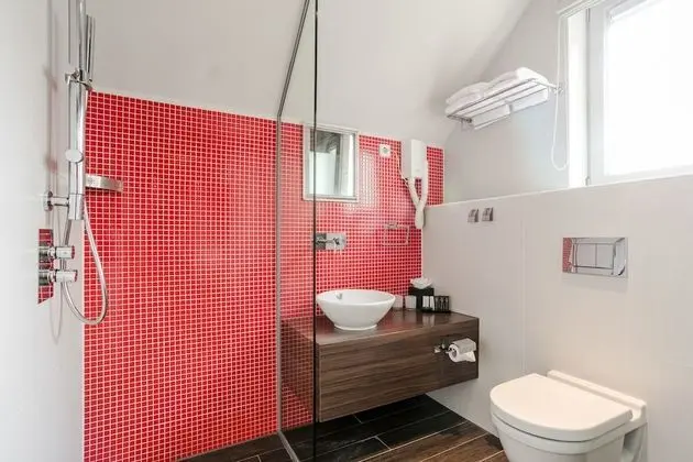 Economy Tek Büyük Yataklı Oda