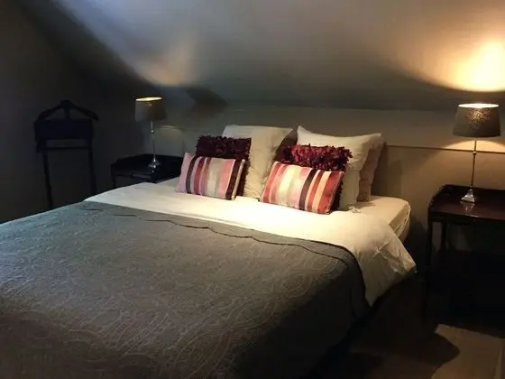 Standard Tek Büyük veya İki Ayrı Yataklı Oda