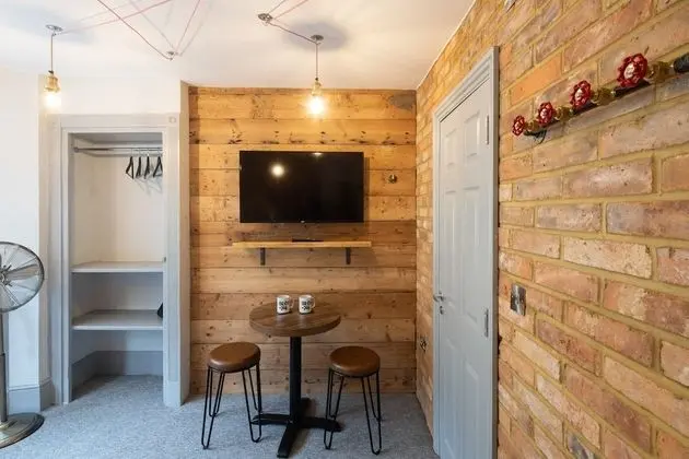 Superior King or Twin Room