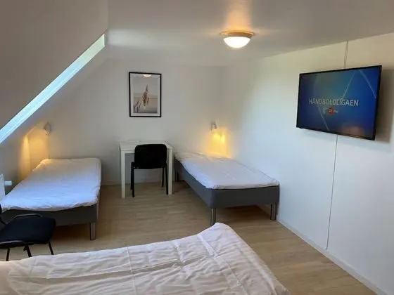 Family Oda, Banyolu/Duşlu (incl. towels/linen)