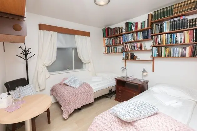 Economy İki Ayrı Yataklı Oda, Ortak Banyo