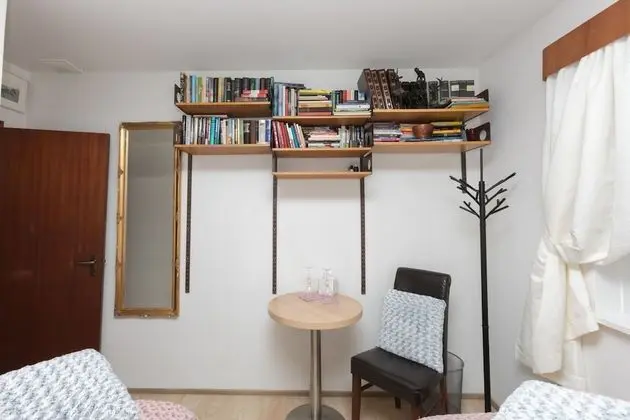 Economy İki Ayrı Yataklı Oda, Ortak Banyo