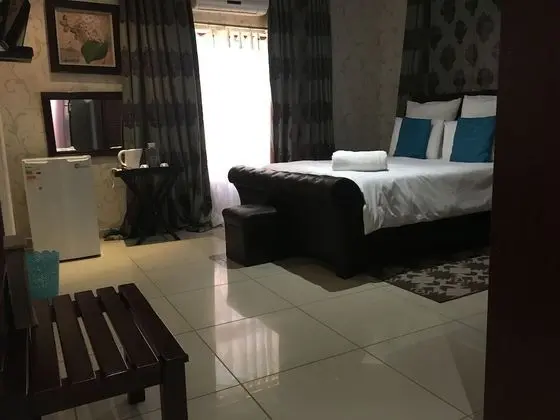 Executive Tek Büyük Yataklı Oda